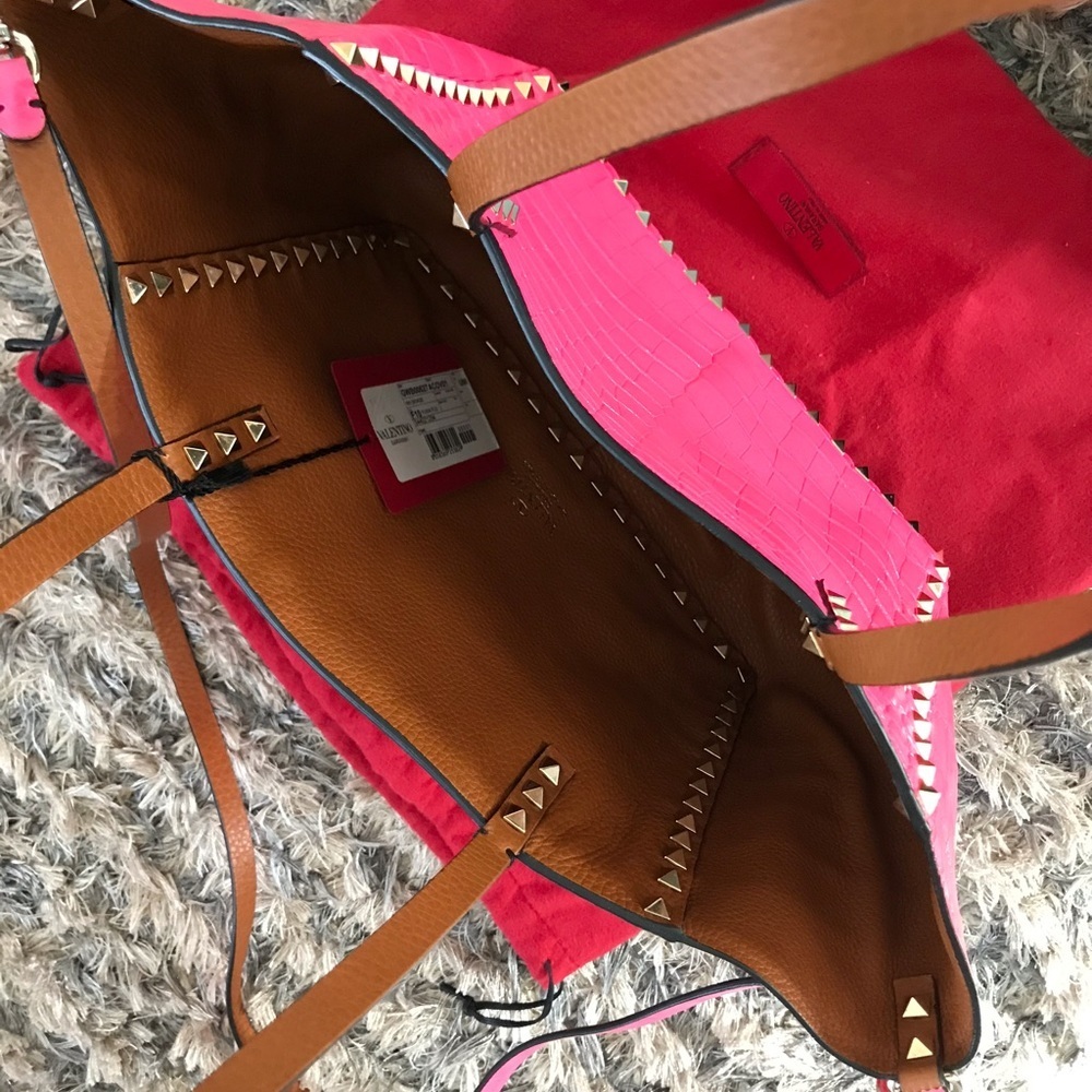 Valentino alligator skin pink/brown reversible bag Limited Collector Piece New - Picture 5 of 7
